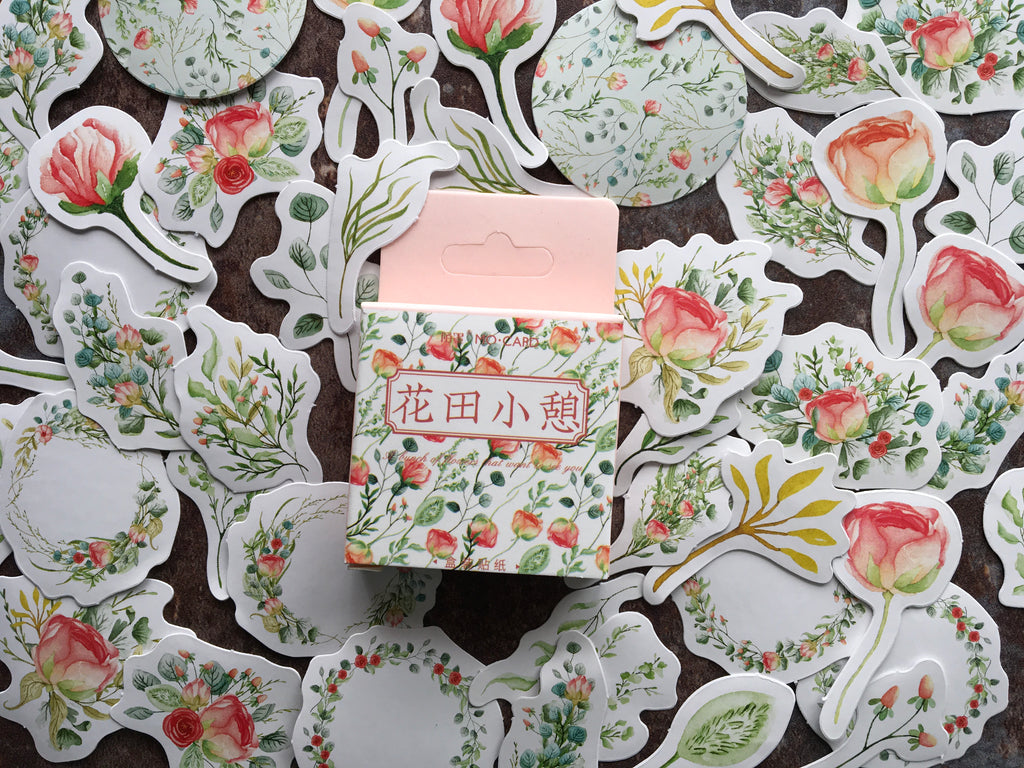 'Painted roses and leaves' sticker box