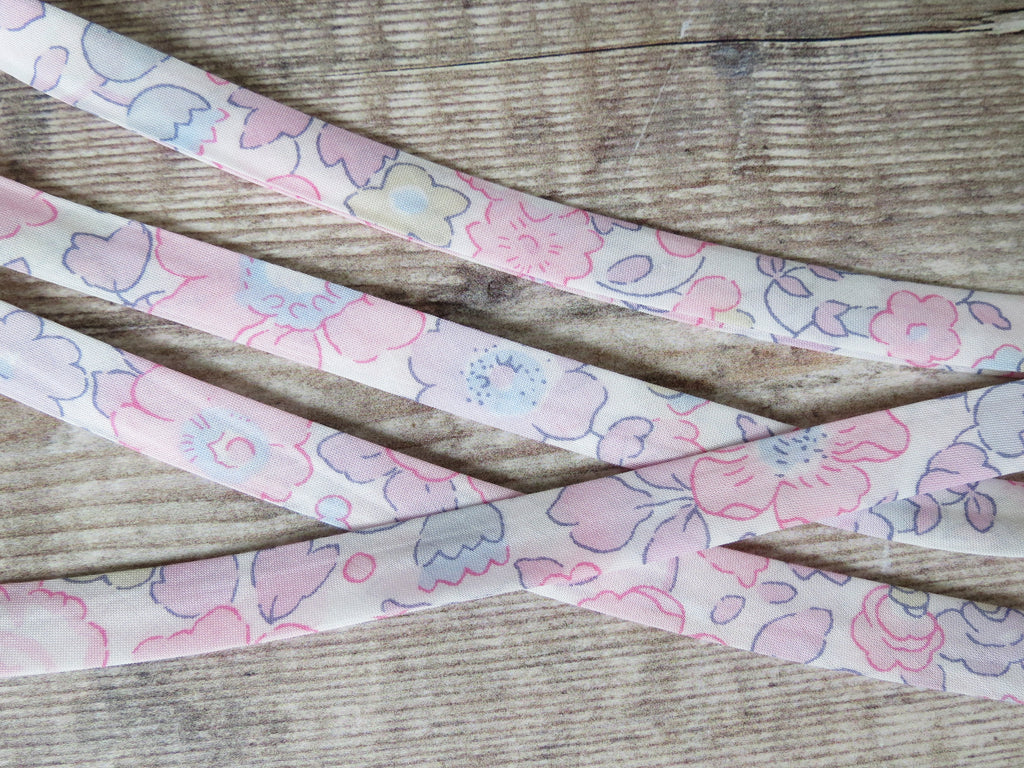 Betsy Rose Buvard pastel pink bias tape for quilting and sewing