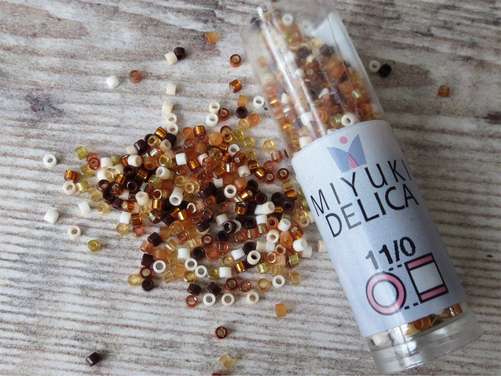 Delica seed beads 'Wheatberry' Mix